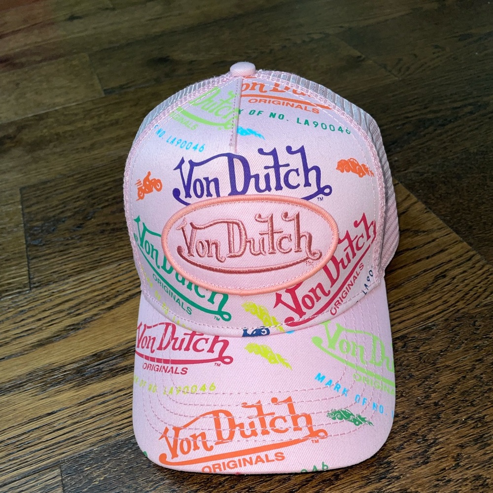 Von Dutch trucker hat
